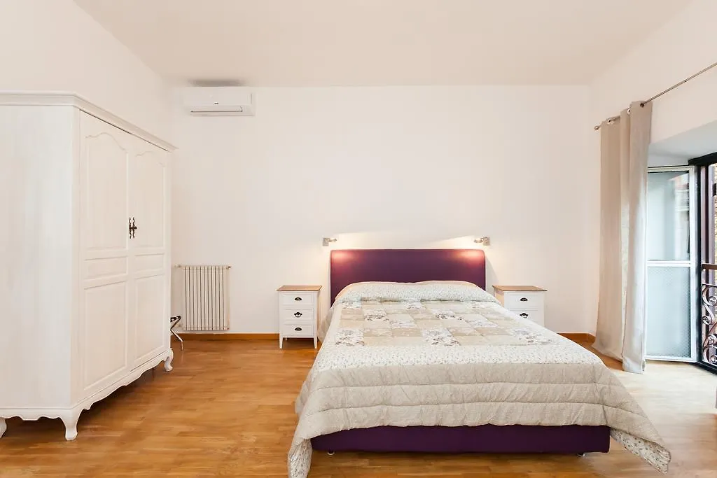 Maison Gracchi Apartamento Roma 0*,  Italia